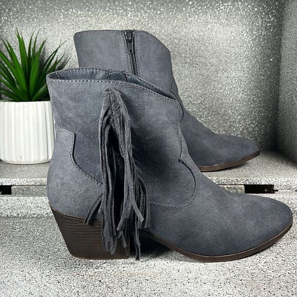 True Craft Wesley Slate Faux Suede Booties Fringe Ankle Boots Shoes Size 9 - Picture 1 of 8